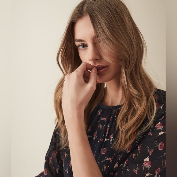 REISS Ella floral blouse - Picture 5 of 16